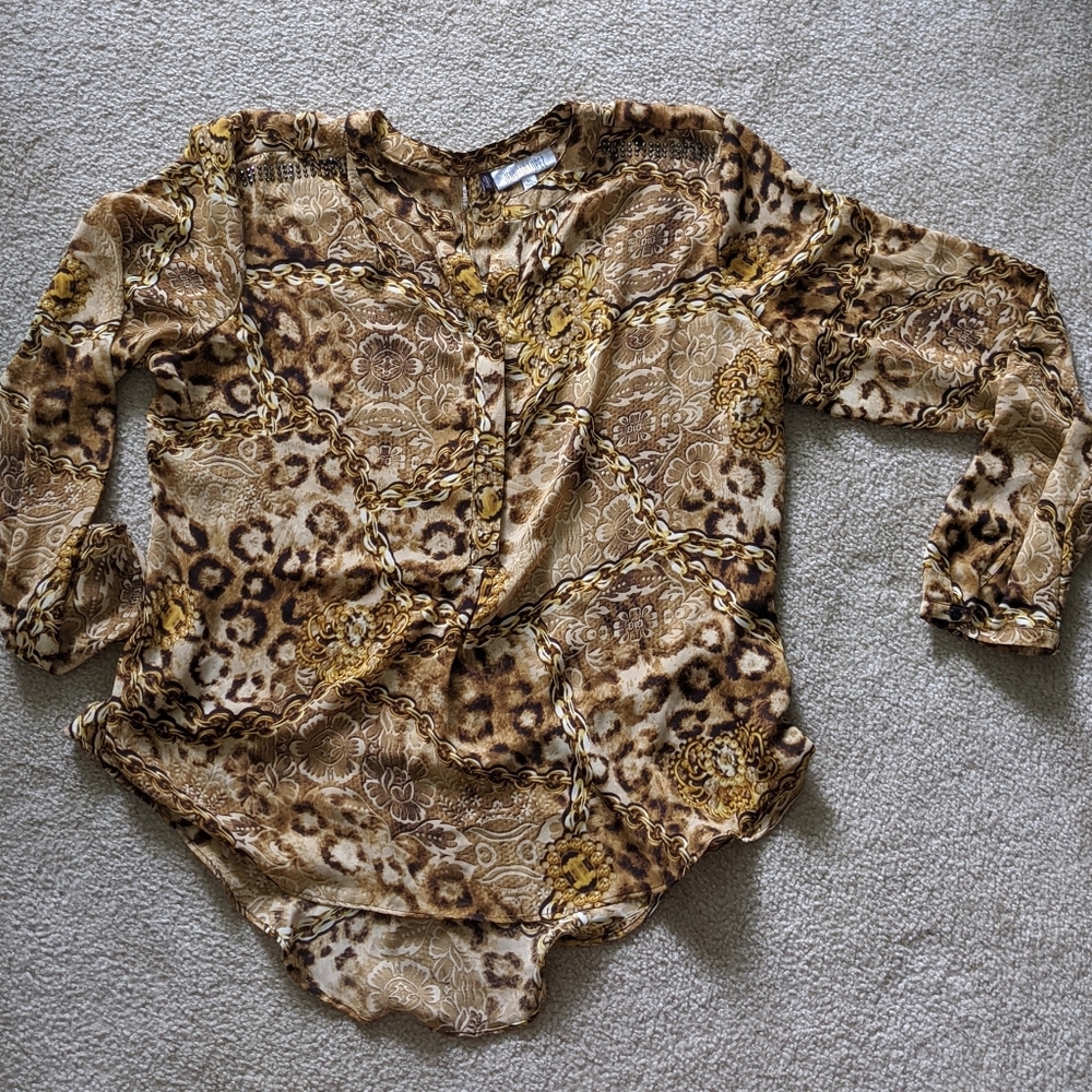 Jennifer Lopez leopard print blouse